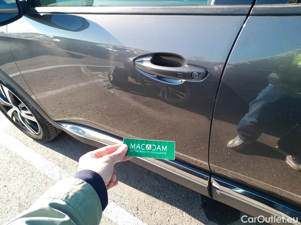  Peugeot  3008 PEUGEOT  / 2020 / 5P / todoterreno 1.5 BlueHDi 96kW S&S Allure Pack EAT8 #1