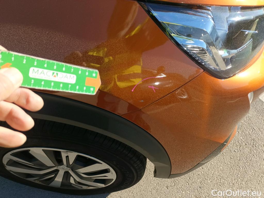  Peugeot  2008 PEUGEOT  / 2019 / 5P / todoterreno Active BlueHDI 81kW (110CV) #9