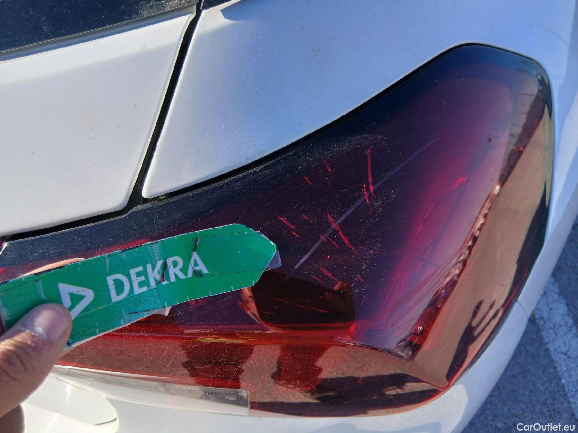  Opel  Corsa OPEL  1.2T XHL 74kW (100CV) Elegance #33