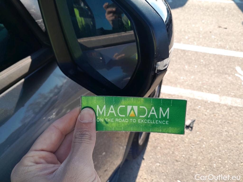  Peugeot  3008 PEUGEOT  / 2020 / 5P / todoterreno 1.5 BlueHDi 96kW S&S Allure Pack EAT8 #29