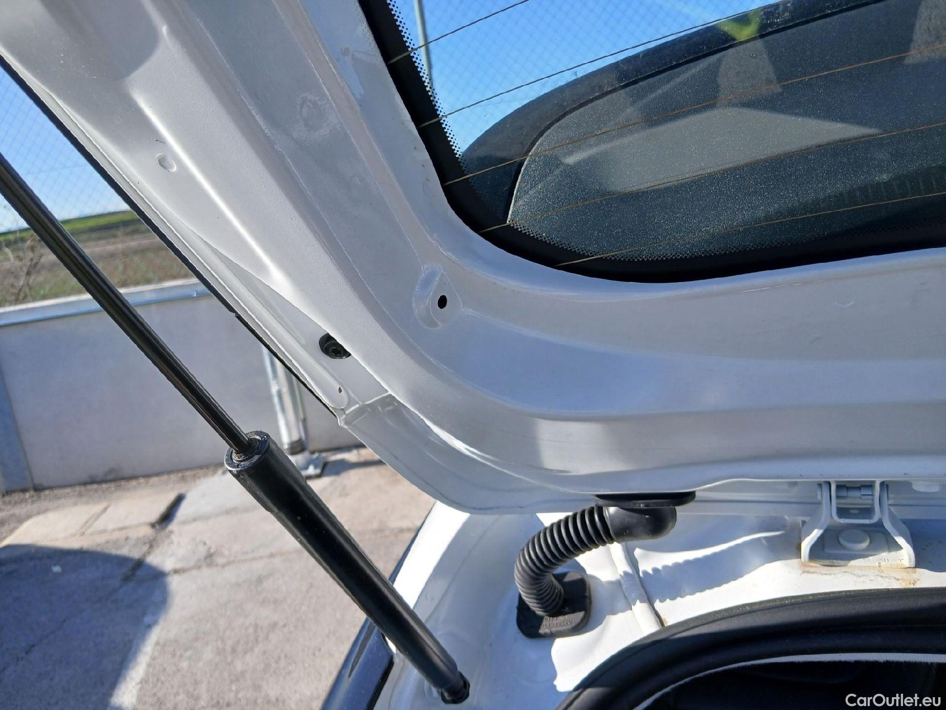  Opel  Corsa OPEL  1.2T XHL 74kW (100CV) Elegance #27