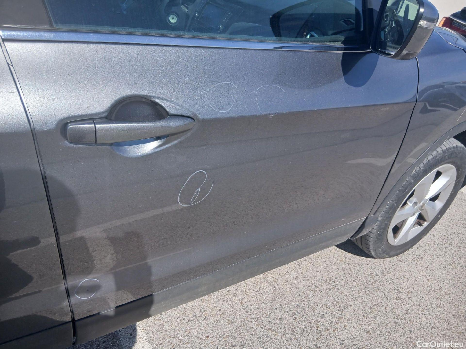  Nissan  Qashqai NISSAN  / 2017 / 5P / todoterreno DIG-T 103 kW (140 CV) E6D ACENTA #46