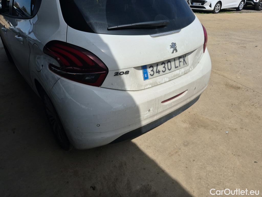  Peugeot  208 PEUGEOT  / 2015 / 5P / berlina con portón 5P Signature BlueHDi 73KW (100CV) #7