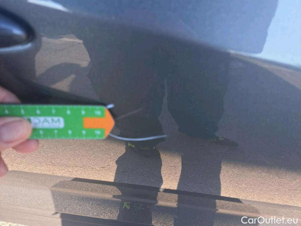  Nissan  Juke NISSAN  / 2019 / 5P / crossover DIG-T 84 kW (114 CV) DCT 7 V N-Connecta (AC2) #20