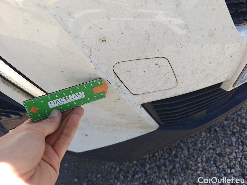  Peugeot  2008 PEUGEOT  / 2019 / 5P / todoterreno Active Pack BlueHDI 81kW (110CV) #27