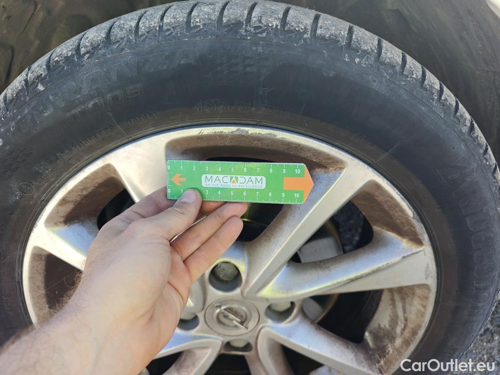  Opel  Corsa OPEL  1.2T XHL 74kW (100CV) Elegance #26