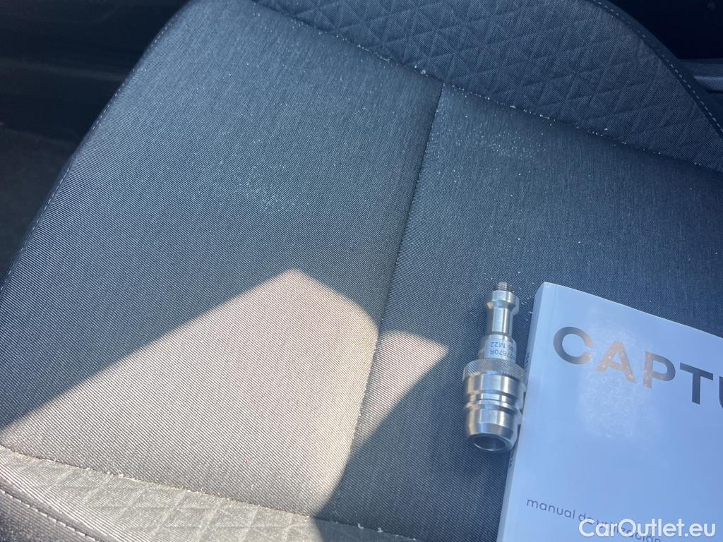  Renault  Captur RENAULT  / 2020 / 5P / todoterreno equilibre TCe 74 kW (100CV) GLP #3