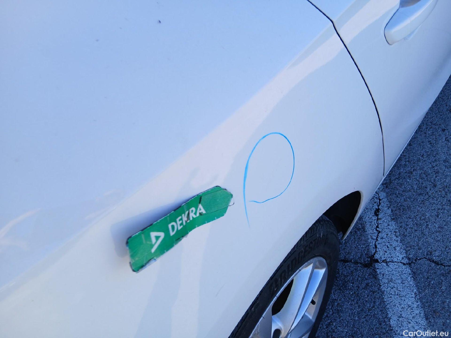  Opel  Corsa OPEL  1.2T XHL 74kW (100CV) Elegance #38