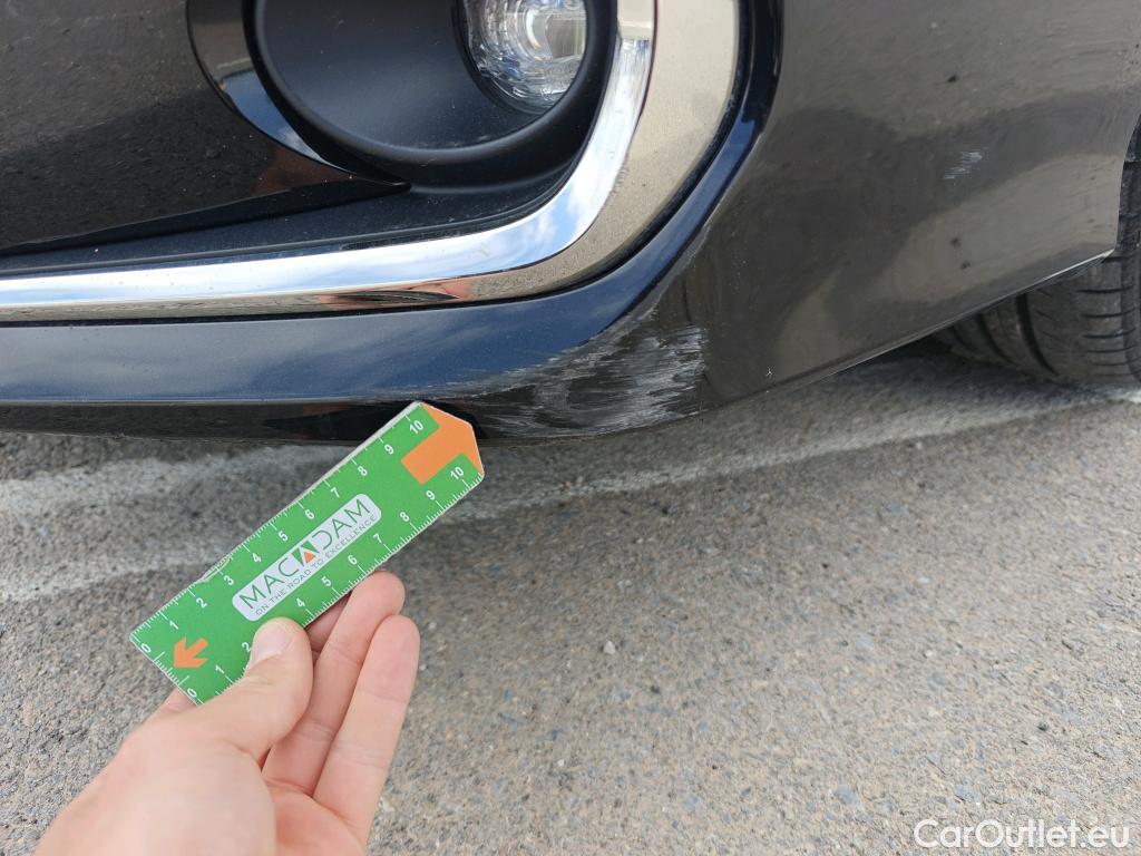  Toyota  Corolla TOYOTA  / 2019 / 4P / sedán 1.8 125H STYLE E-CVT SEDAN #18