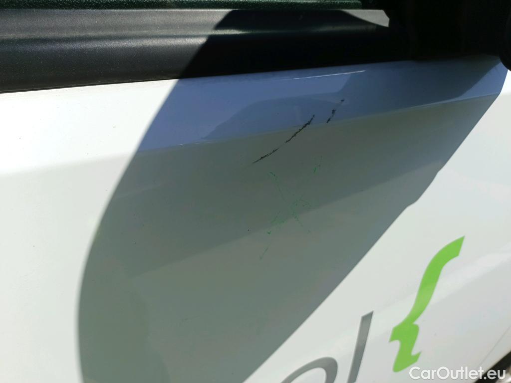  Citroen  Berlingo CITROEN  / 2018 / 3P / furgón derivado de turismo Talla M BlueHDi 100 CONTROL #22