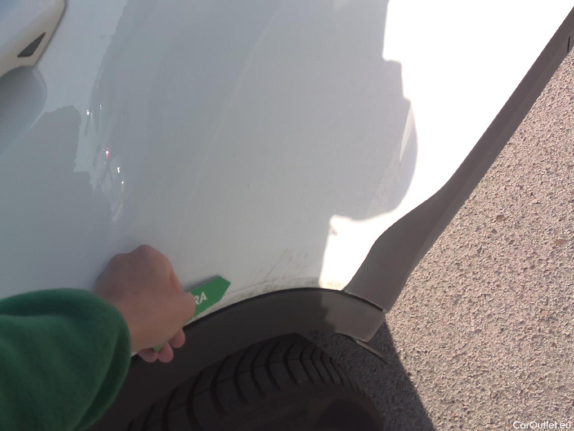  Volvo  XC 40 VOLVO XC40 / 2017 / 5P / todoterreno 1.5 T3 Momentum Pro Auto #37