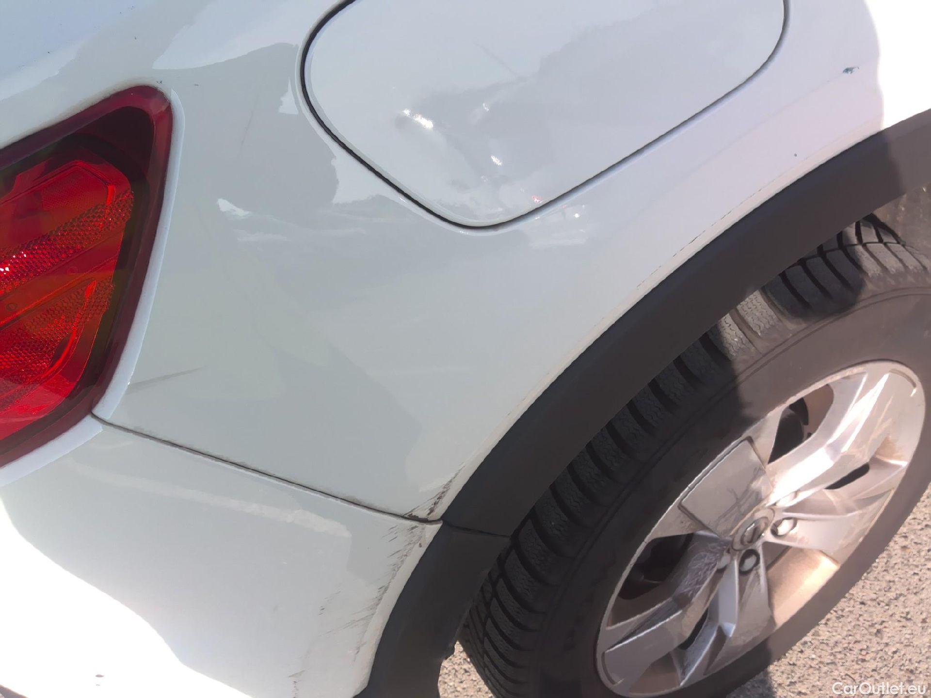  Volvo  XC 40 VOLVO XC40 / 2017 / 5P / todoterreno 1.5 T3 Momentum Pro Auto #36