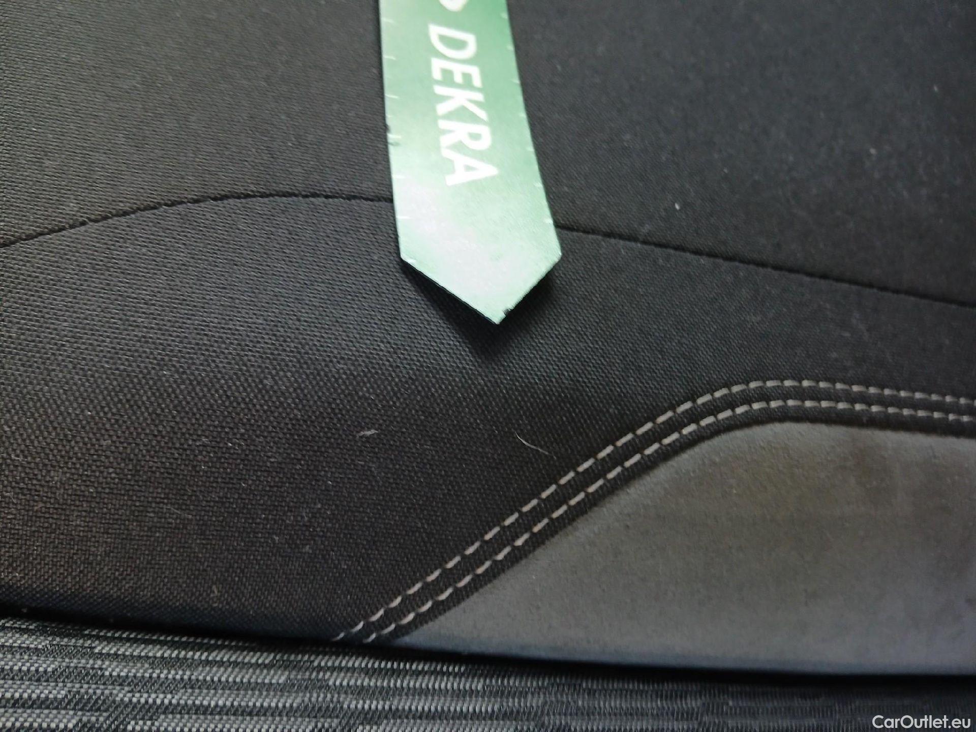  Volkswagen  Polo VOLKSWAGEN  / 2021 / 5P / berlina con portón R-Line 1.0 TSI 70kW (95CV) #5