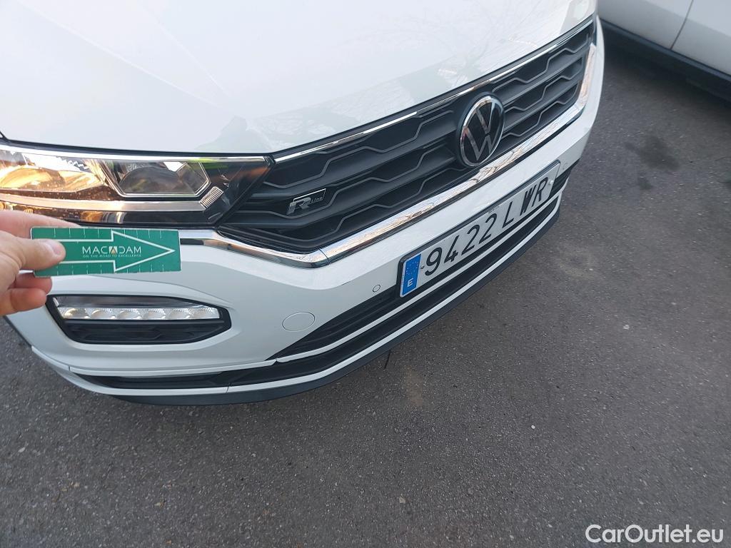  Volkswagen  T-ROC VOLKSWAGEN  / 2017 / 5P / todoterreno Advance R-Line 1.0 TSI 81kW (110CV) #9