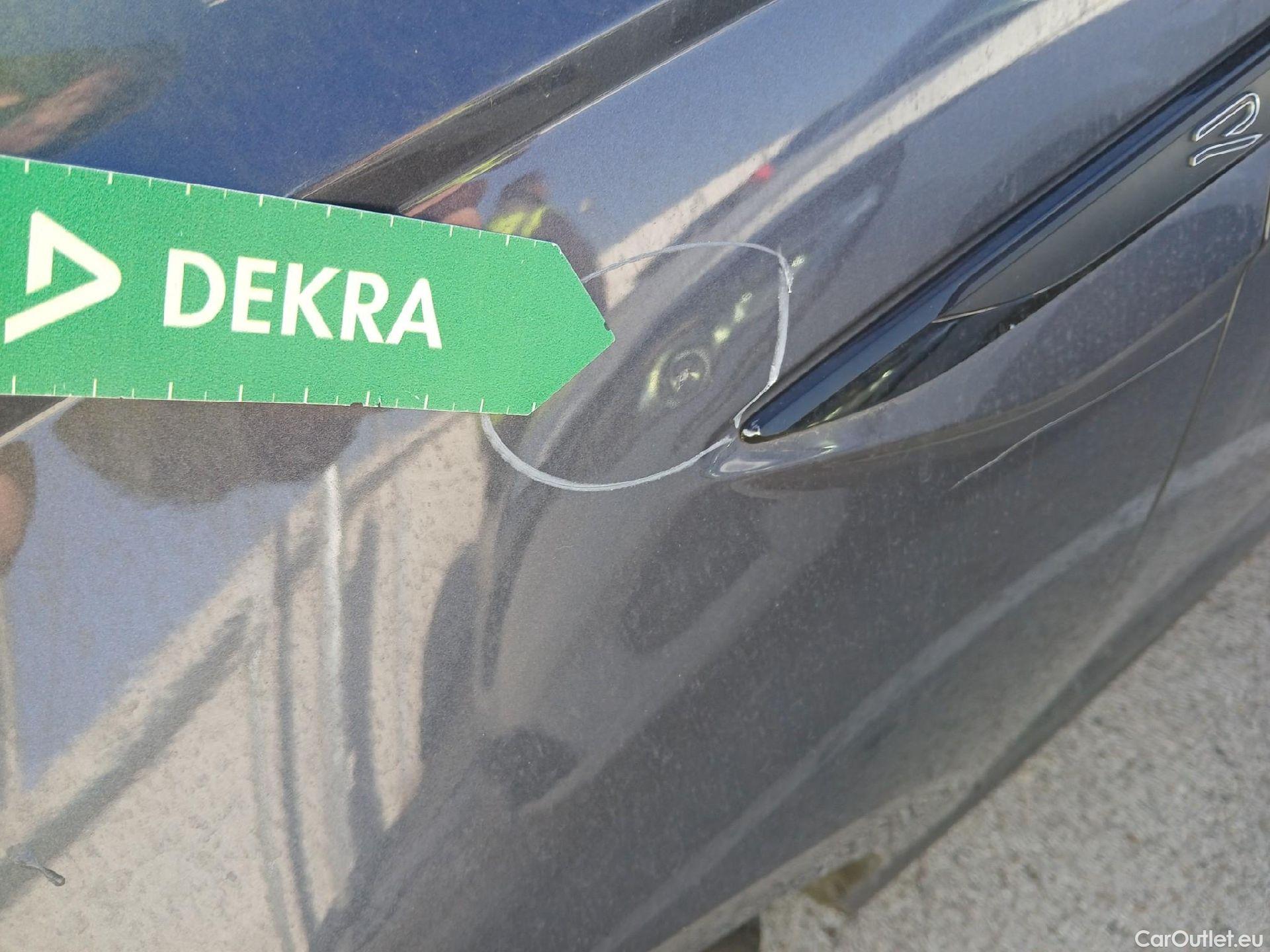  Volkswagen  Polo VOLKSWAGEN  / 2021 / 5P / berlina con portón R-Line 1.0 TSI 70kW (95CV) #15