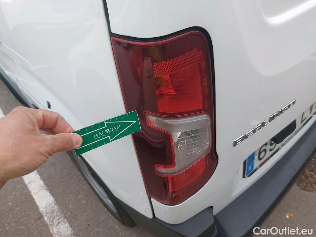  Citroen  Berlingo CITROEN  / 2018 / 3P / furgón derivado de turismo Talla M BlueHDi 100 CONTROL #7