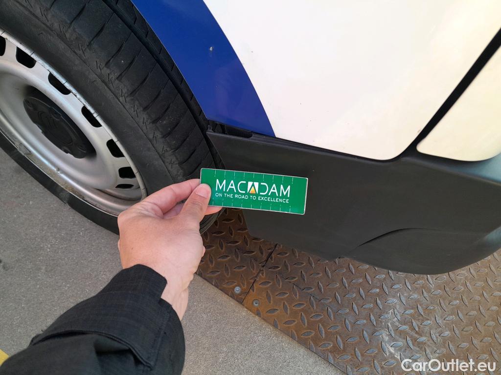  Citroen  Berlingo CITROEN  / 2018 / 3P / furgón derivado de turismo Talla M BlueHDi 100 CONTROL  #24