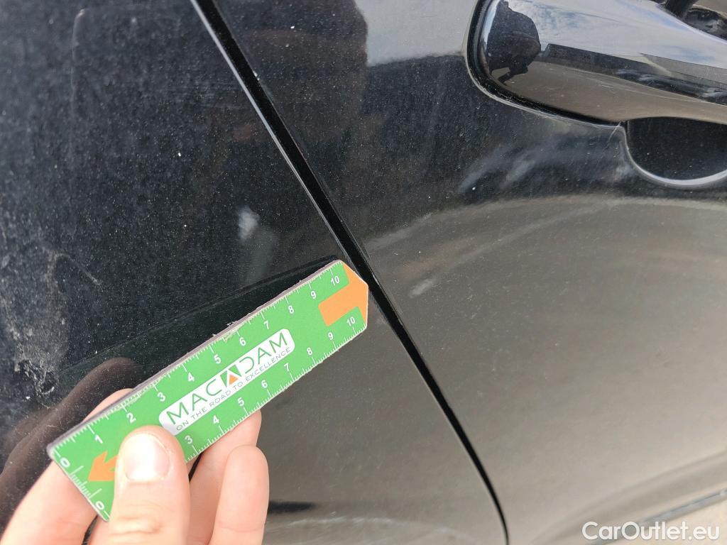  Toyota  Corolla TOYOTA  / 2019 / 4P / sedán 1.8 125H STYLE E-CVT SEDAN #29