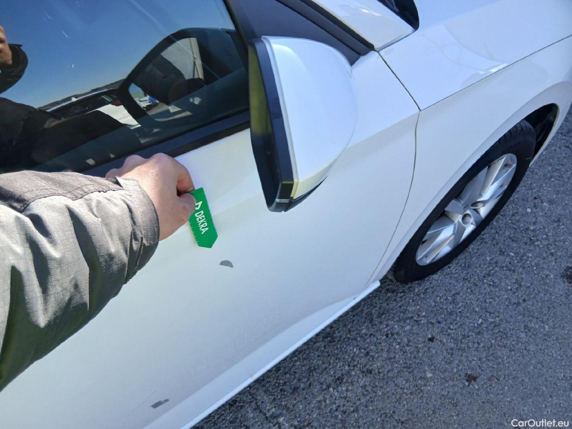  Skoda  Scala SKODA  / 2019 / 5P / berlina con portón 1.0 TGI 66KW (90CV) Active #18