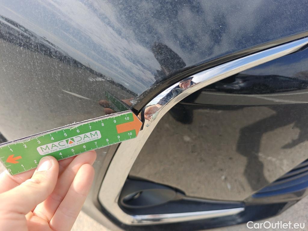  Toyota  Corolla TOYOTA  / 2019 / 4P / sedán 1.8 125H STYLE E-CVT SEDAN #24