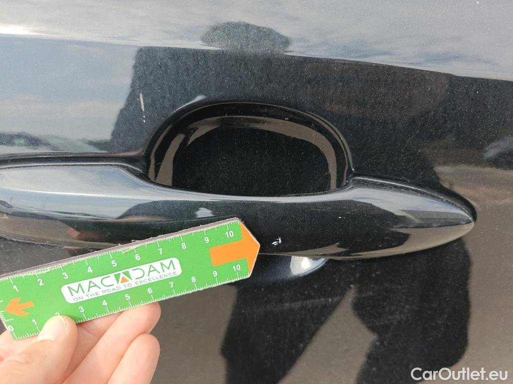  Toyota  Corolla TOYOTA  / 2019 / 4P / sedán 1.8 125H STYLE E-CVT SEDAN #31