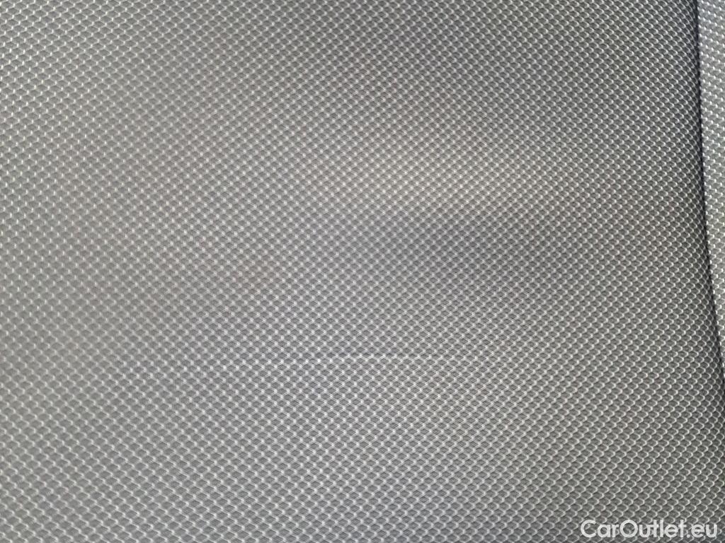  Seat  Ibiza SEAT  / 2017 / 5P / berlina con portón 1.0 TSI 70kW (95CV) Style #4