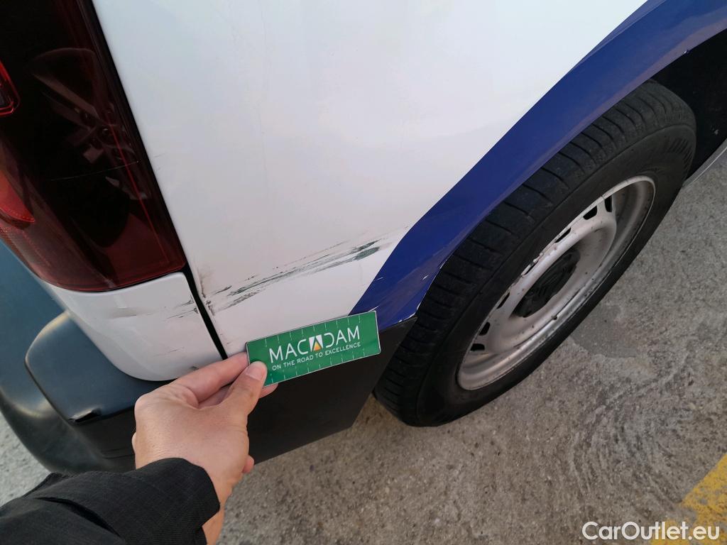  Citroen  Berlingo CITROEN  / 2018 / 3P / furgón derivado de turismo Talla M BlueHDi 100 CONTROL  #6