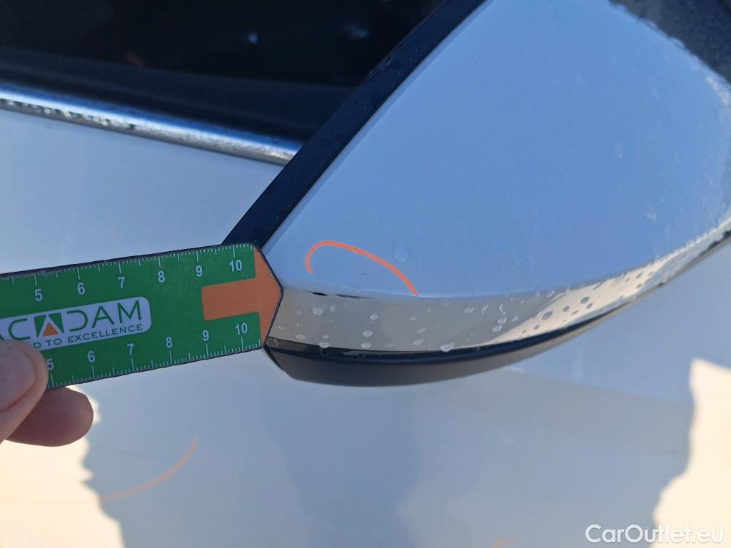  Skoda  KAMIQ SKODA  1.0 TSI 81kW (110CV) DSG Ambition #38