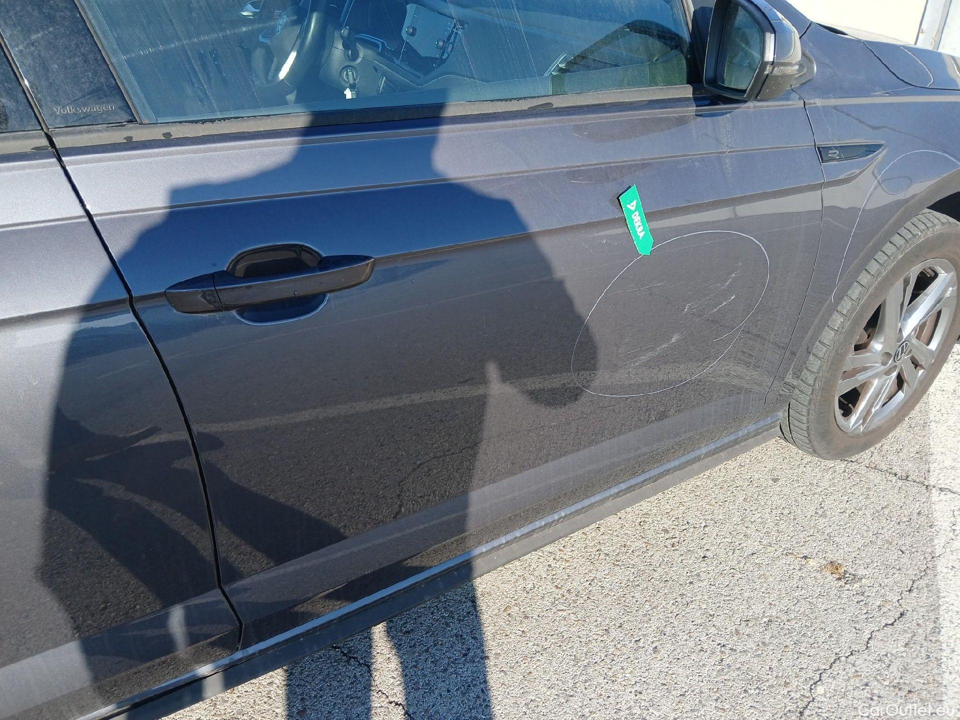  Volkswagen  Polo VOLKSWAGEN  / 2021 / 5P / berlina con portón R-Line 1.0 TSI 70kW (95CV) #33