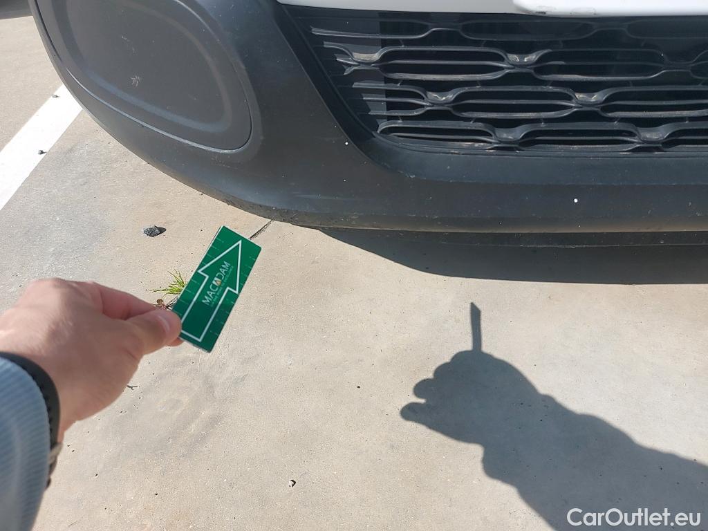  Citroen  C3 CITROEN  / 2016 / 5P / berlina comercial BlueHDi 73KW (100CV) S&S Comercial #12