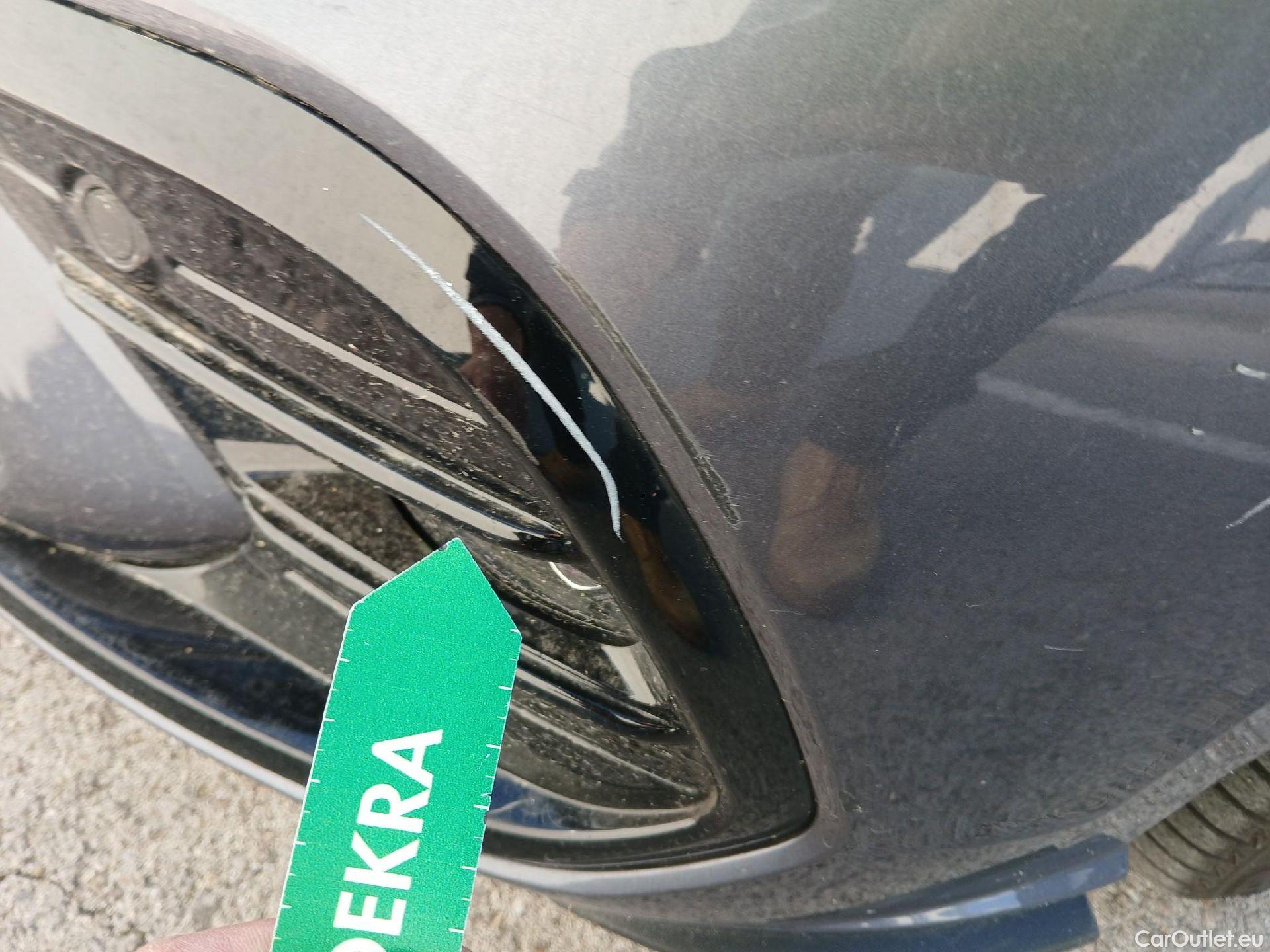  Volkswagen  Polo VOLKSWAGEN  / 2021 / 5P / berlina con portón R-Line 1.0 TSI 70kW (95CV) #13