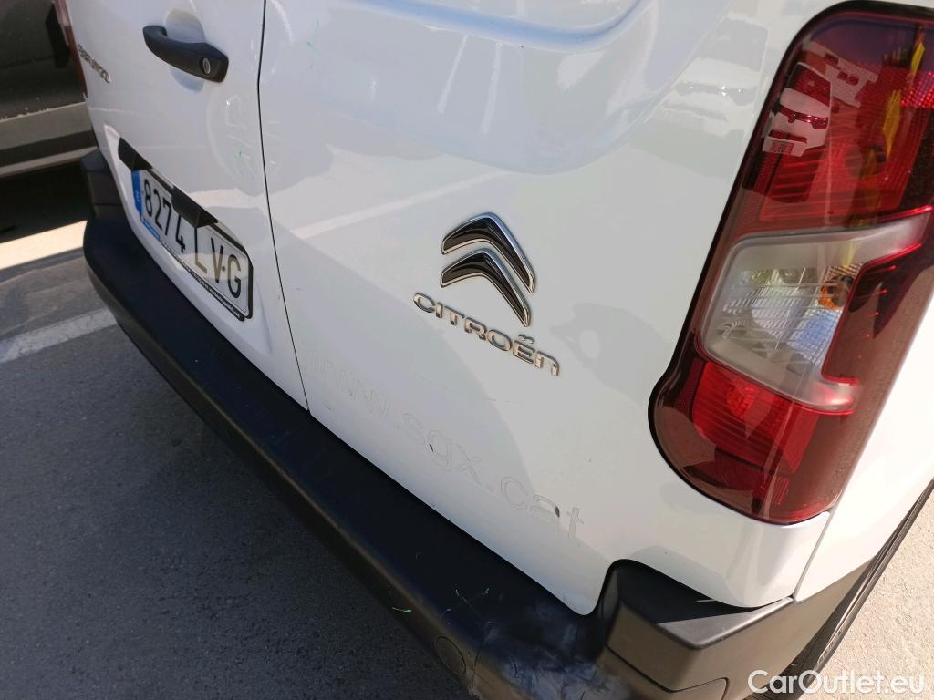  Citroen  Berlingo CITROEN  / 2018 / 3P / furgón derivado de turismo Talla M BlueHDi 100 CONTROL #11