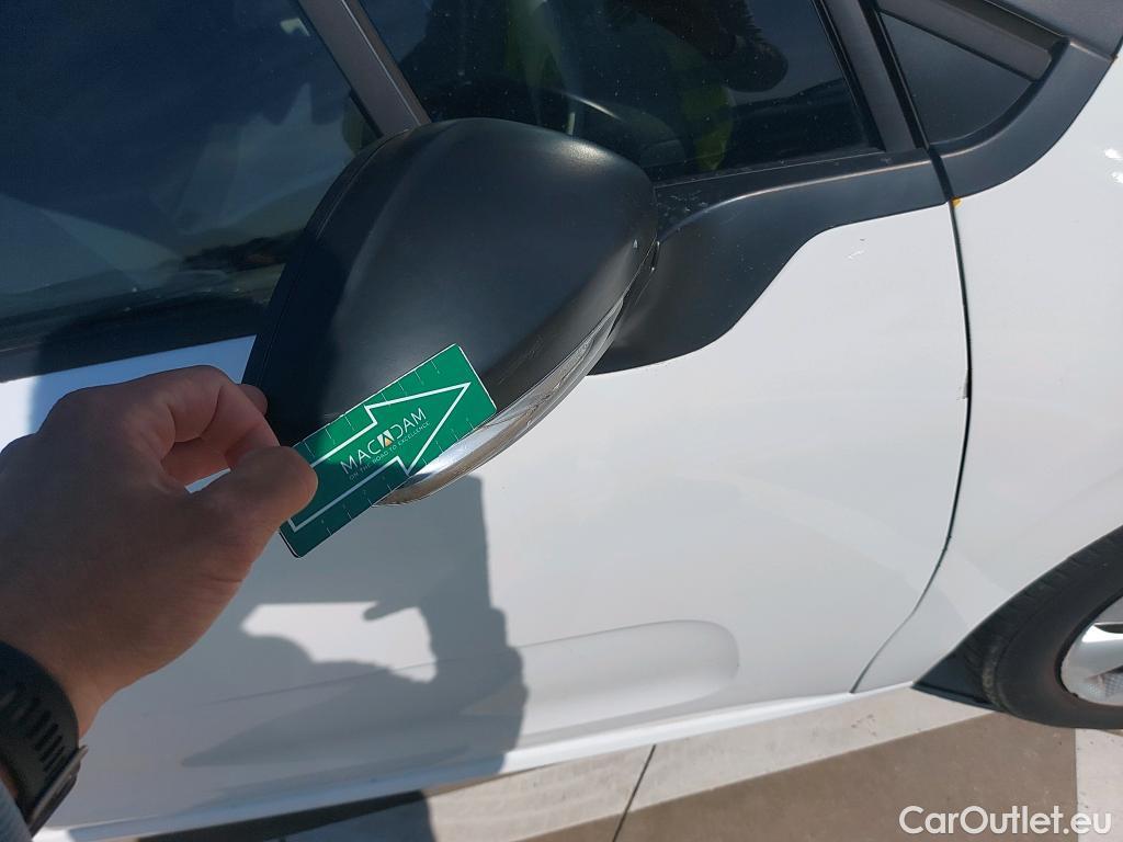  Citroen  C3 CITROEN  / 2016 / 5P / berlina comercial BlueHDi 73KW (100CV) S&S Comercial #31