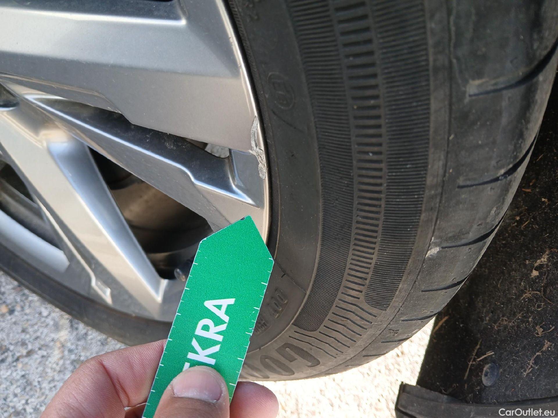  Volkswagen  Polo VOLKSWAGEN  / 2021 / 5P / berlina con portón R-Line 1.0 TSI 70kW (95CV) #22