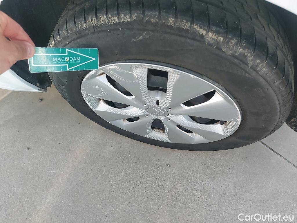  Citroen  C3 CITROEN  / 2016 / 5P / berlina comercial BlueHDi 73KW (100CV) S&S Comercial #21