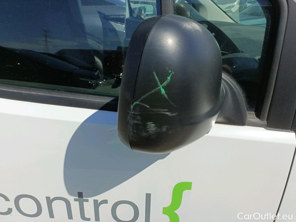  Citroen  Berlingo CITROEN  / 2018 / 3P / furgón derivado de turismo Talla M BlueHDi 100 CONTROL #44