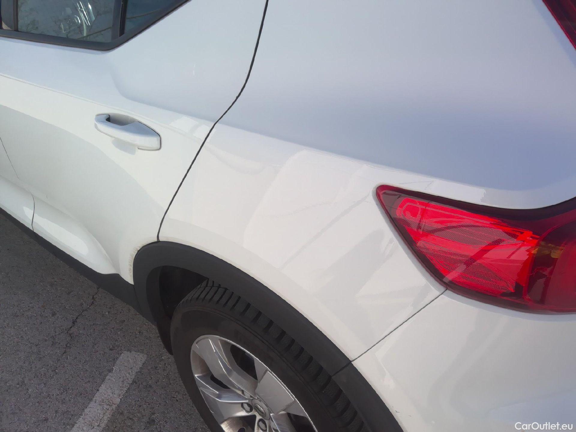  Volvo  XC 40 VOLVO XC40 / 2017 / 5P / todoterreno 1.5 T3 Momentum Pro Auto #19