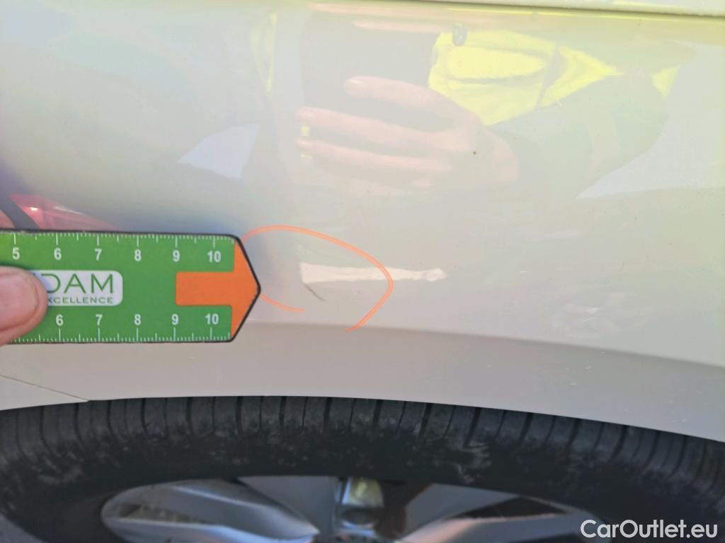  Skoda  KAMIQ SKODA  1.0 TSI 81kW (110CV) DSG Ambition #40