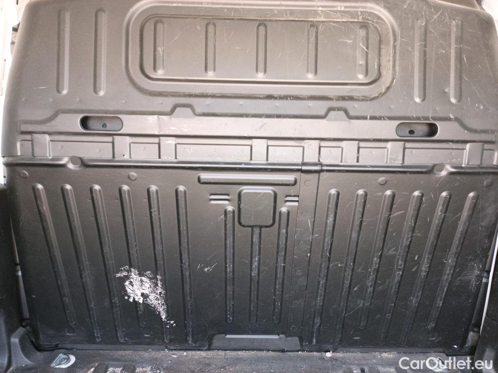  Citroen  Berlingo CITROEN  / 2018 / 3P / furgón derivado de turismo Talla M BlueHDi 100 CONTROL #20