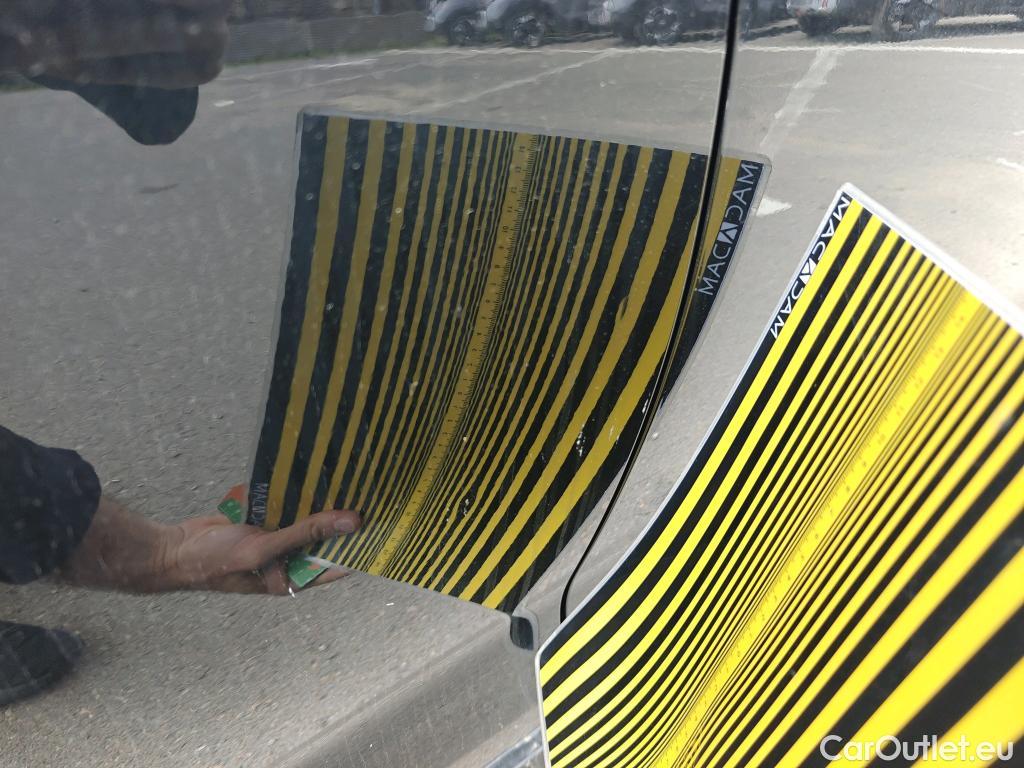  Toyota  Corolla TOYOTA  / 2019 / 4P / sedán 1.8 125H STYLE E-CVT SEDAN #28