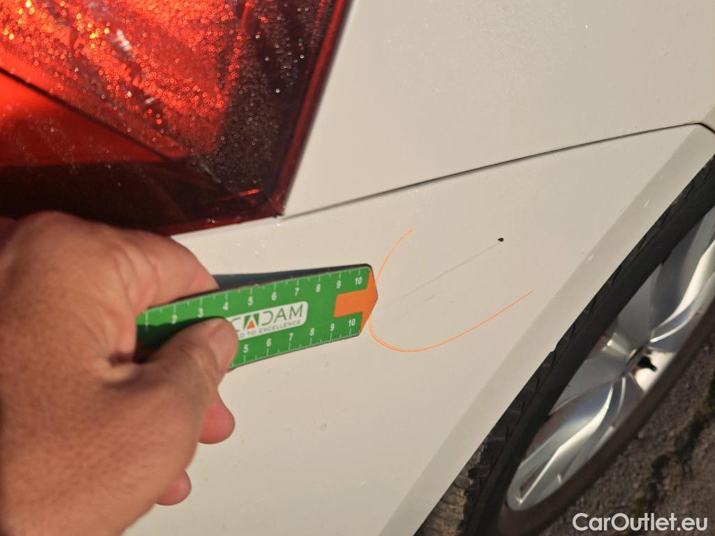  Skoda  KAMIQ SKODA  1.0 TSI 81kW (110CV) DSG Ambition #43