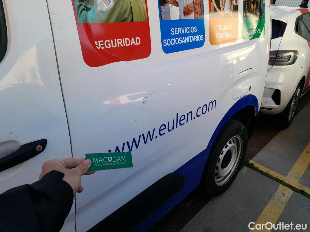  Citroen  Berlingo CITROEN  / 2018 / 3P / furgón derivado de turismo Talla M BlueHDi 100 CONTROL  #7