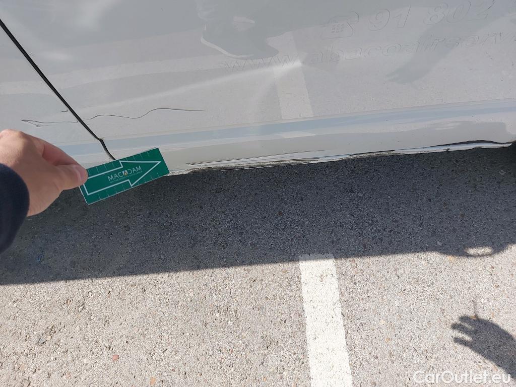  Land Rover  Discovery VOLKSWAGEN Transporter / 2020 / 4P / furgón Furgón Largo TN 2.0 TDI 81kW (110CV) #17