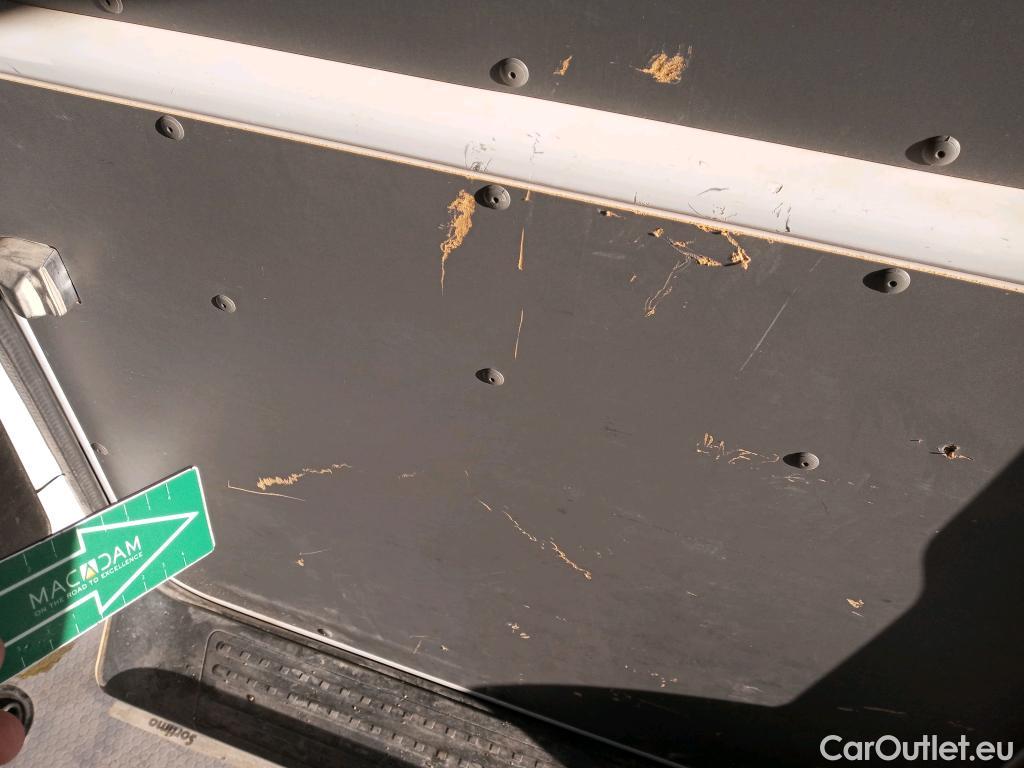  Land Rover  Discovery VOLKSWAGEN Transporter / 2020 / 4P / furgón Furgón Corto TN 2.0 TDI 110kW 4MO #21