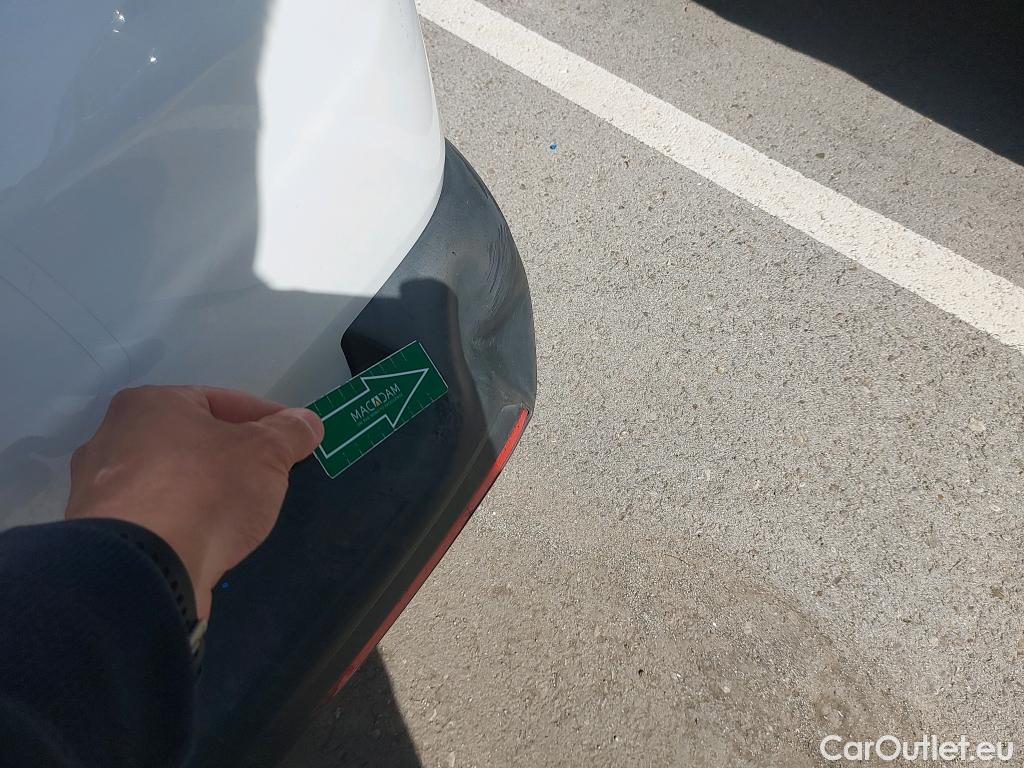  Land Rover  Discovery VOLKSWAGEN Transporter / 2020 / 4P / furgón Furgón Largo TN 2.0 TDI 81kW (110CV) #4