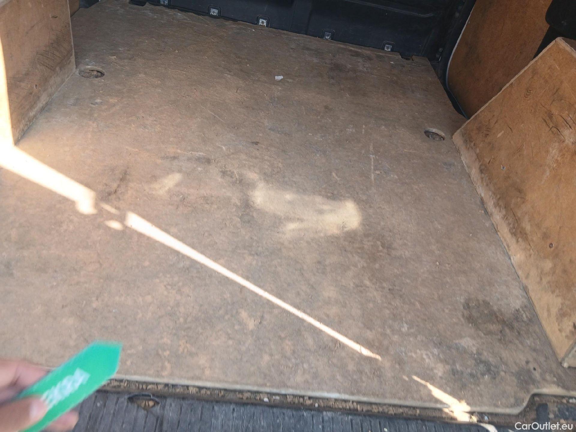  Nissan  Townstar NISSAN  / 2021 / 4P / furgón derivado de turismo 2 plazas 1.3G 96kW L1 Profesional #18