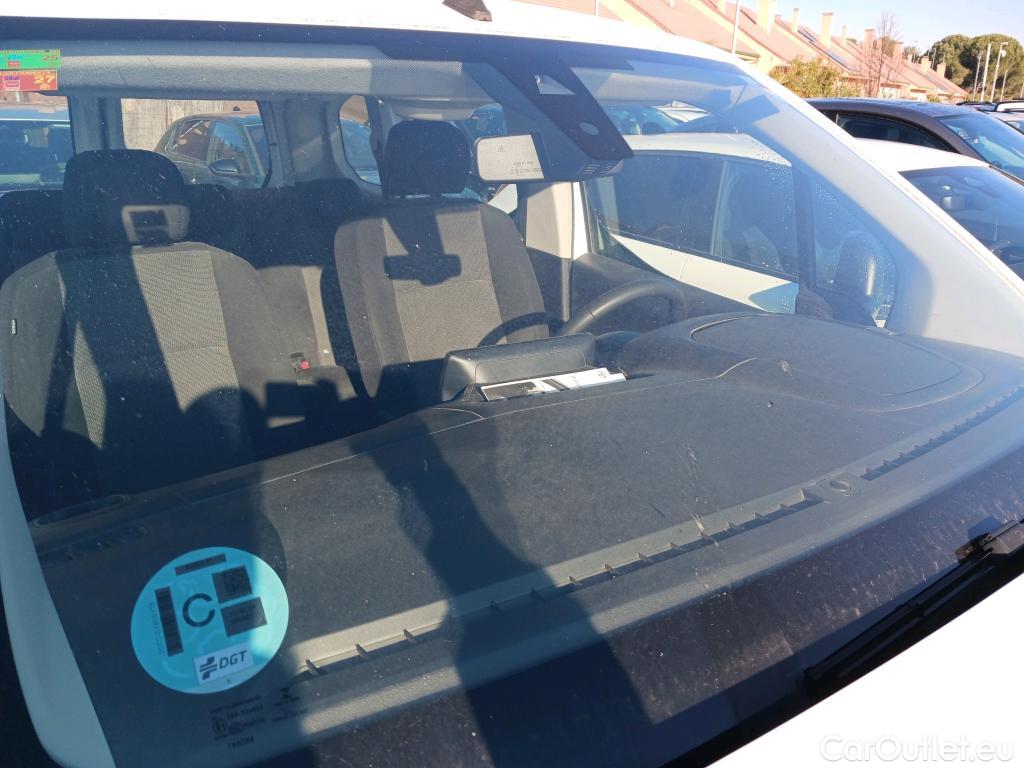  Toyota  Proace TOYOTA  City / 2020 / 4P / combi 1.5D 75kW (100CV) GX L1 #9