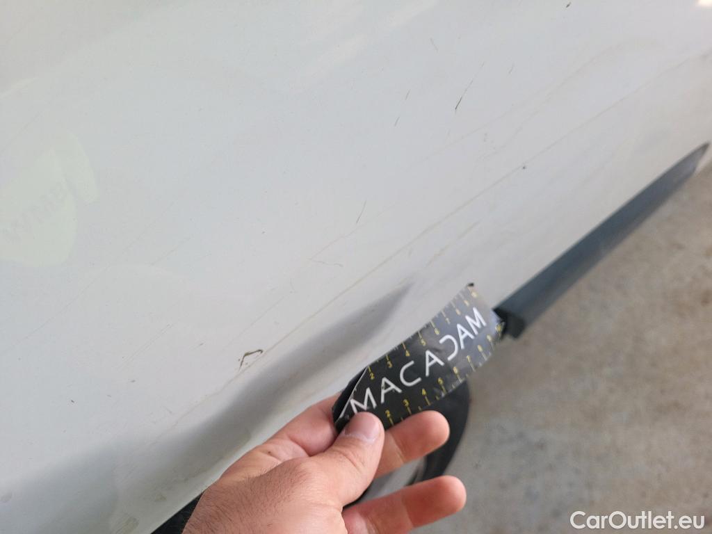  Nissan  NV200 NISSAN NV250 / 2019 / 4P / furgón 2pl 1.5dCi 70 kW (95CV) L2H1 ÓPTIMA #24