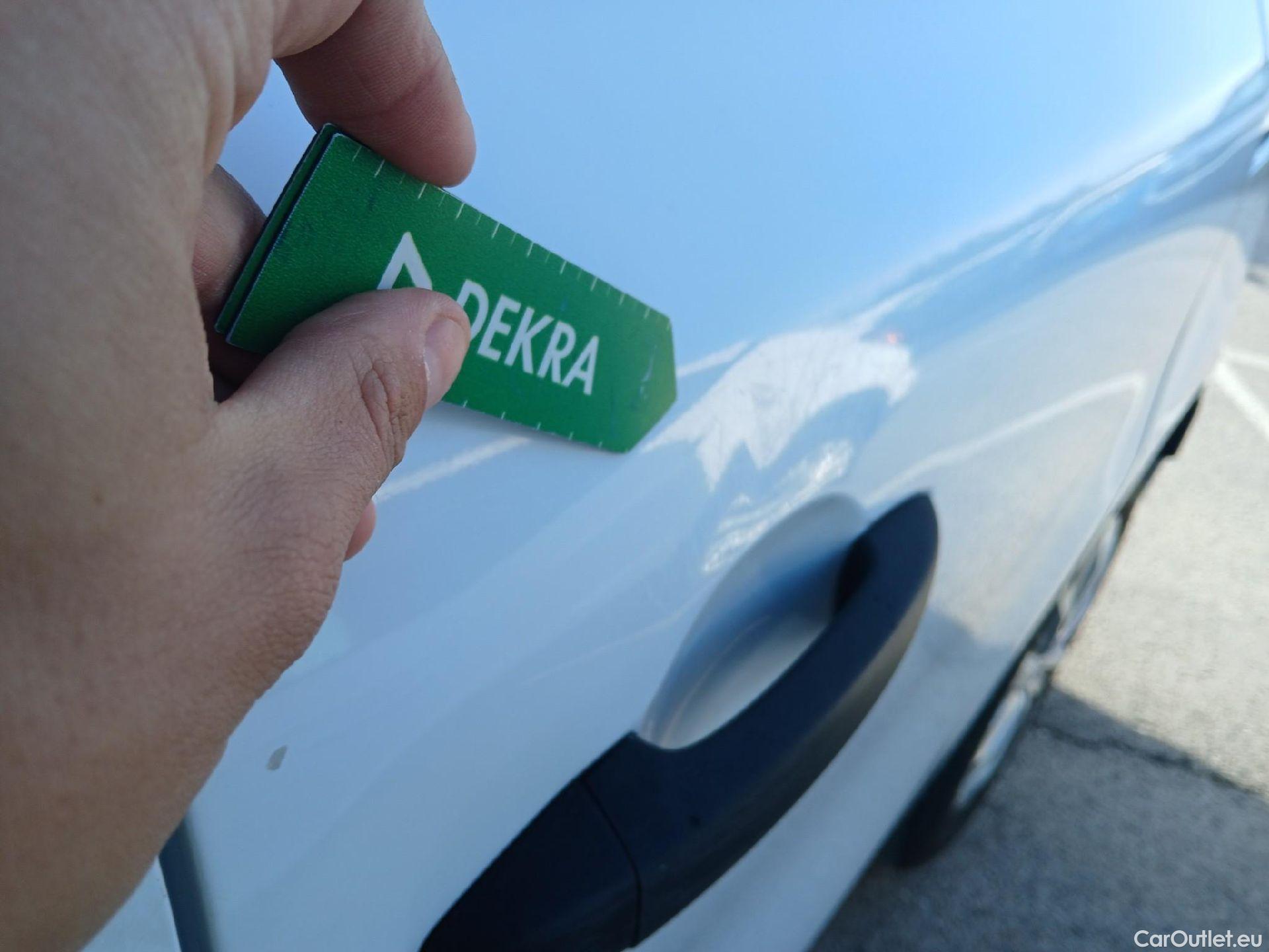  Renault  Kangoo RENAULT  Combi / 2021 / 5P / combi Life Edition One 1.5 Blue dCi 70kW(95CV) (IND)(AC) #23