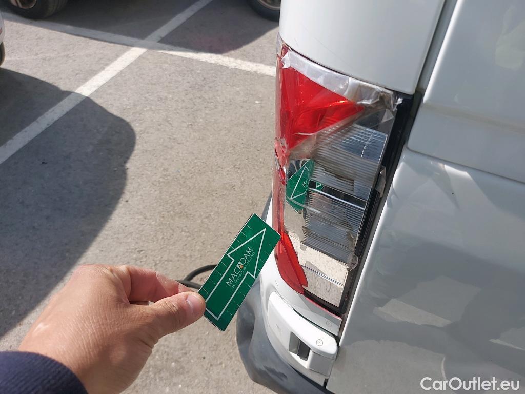  Land Rover  Discovery VOLKSWAGEN Transporter / 2020 / 4P / furgón Furgón Largo TN 2.0 TDI 81kW (110CV) #14